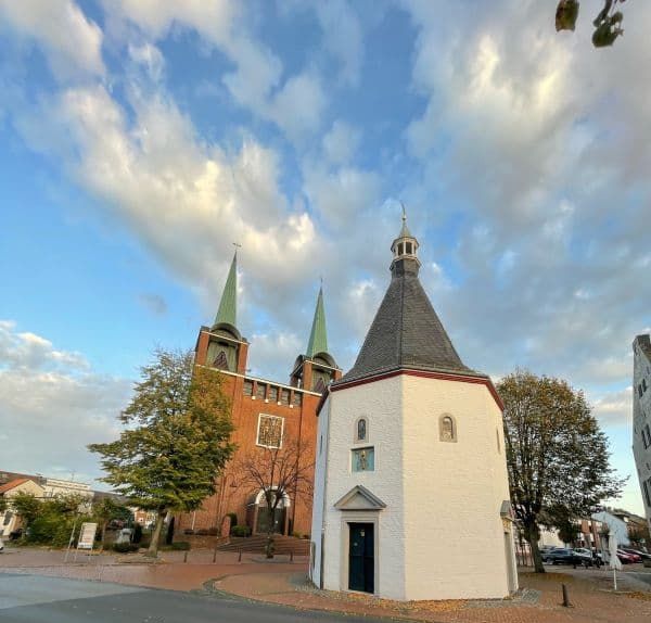 Die Geschichte von St Martin Die Geschichte von St Martin